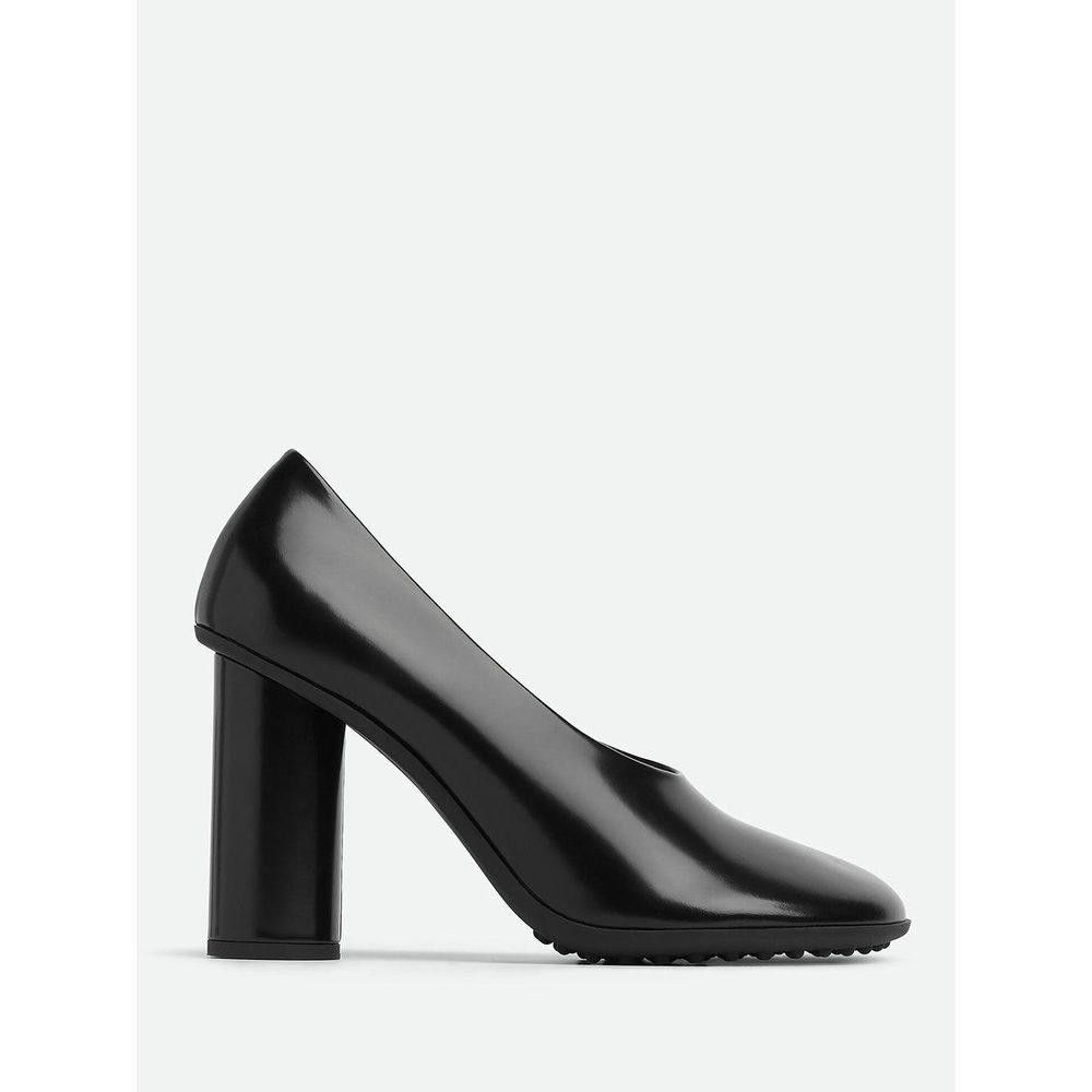 BOTTEGA VENETA DECOLLETE LEATHER PUMP SIZE 37