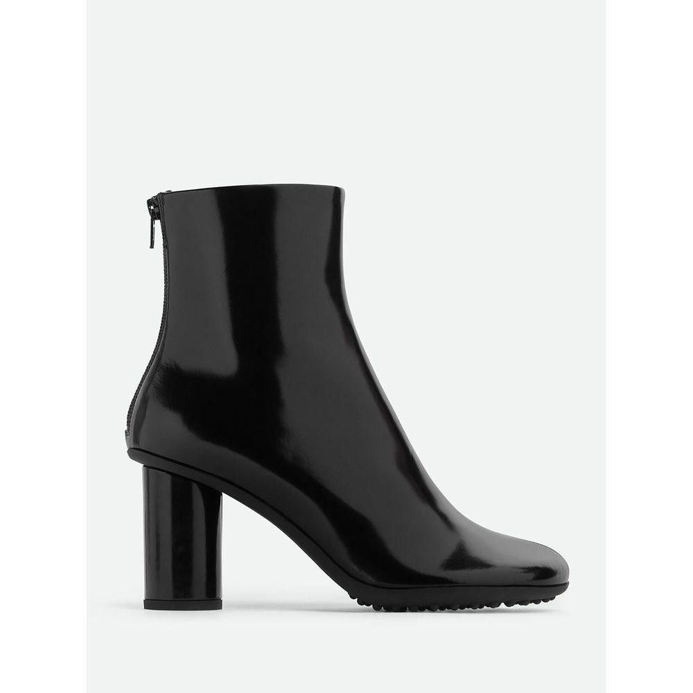 BOTTEGA VENETA ATOMIC LEATHER ANKLE BOOTS SIZE 36