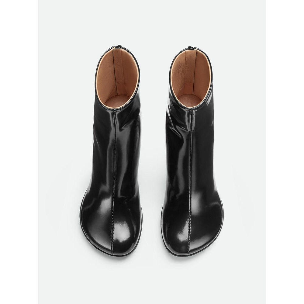 BOTTEGA VENETA ATOMIC LEATHER ANKLE BOOTS SIZE 39