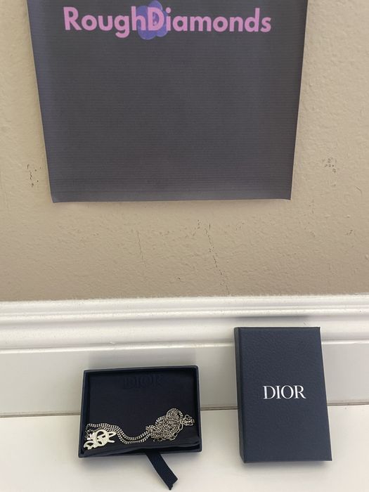 Dior Dior x Cactus Jack Pendant Necklace Silver/White RD | Grailed