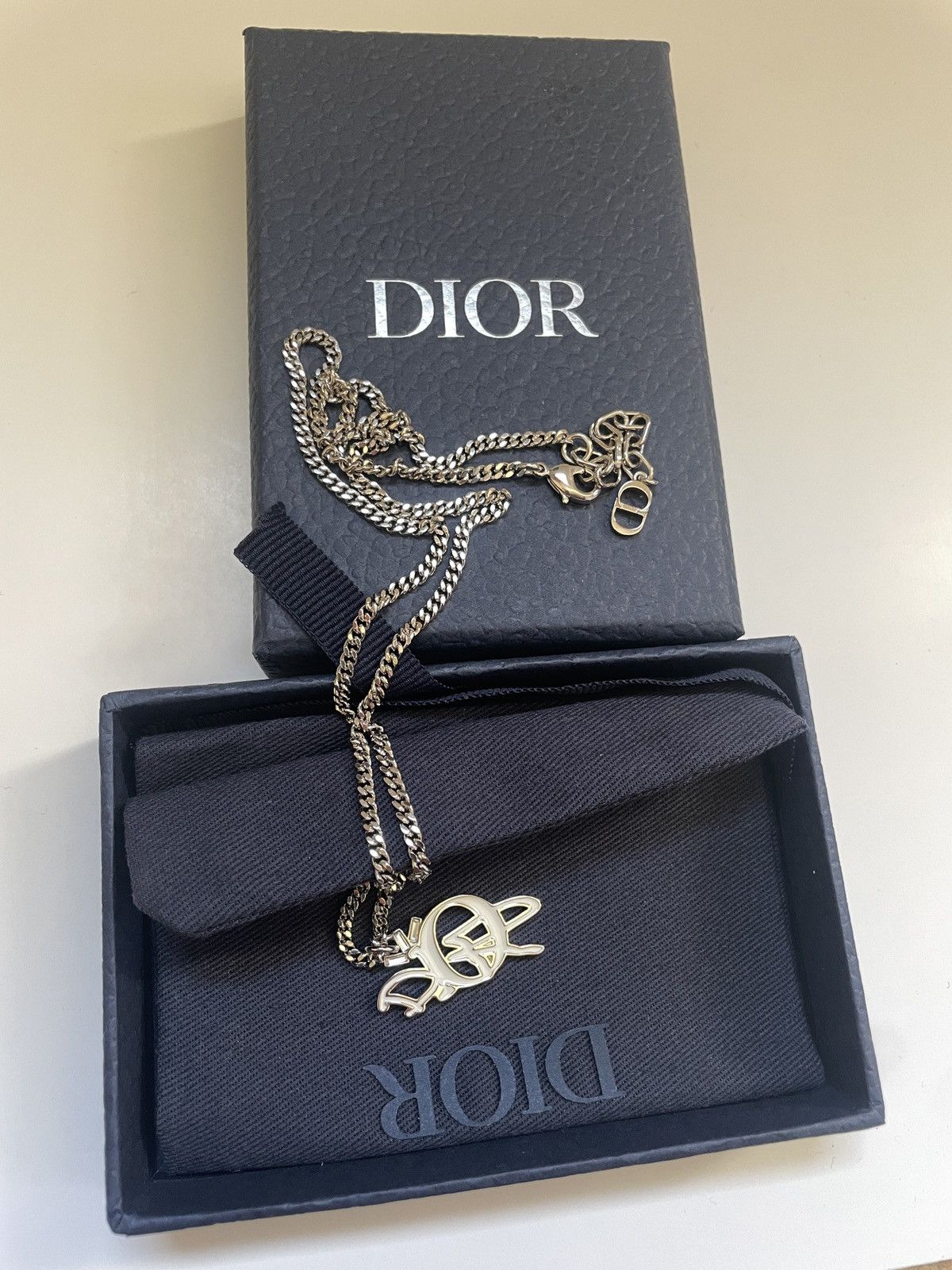 Dior X CACTUS JACK Pendant Necklace Gold for Men