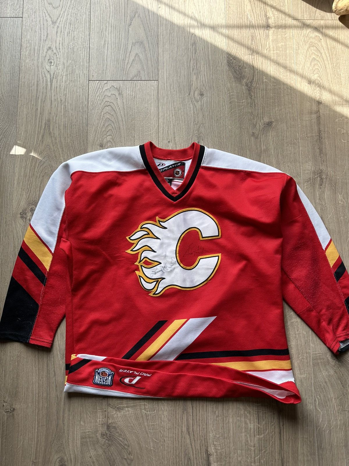 Pro Player Calgary Flames Pro Player Vintage Mcdonald Signed Jersey Size US XL / EU 56 / 4 - 8 Thumbnail