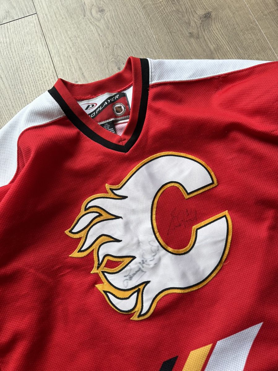 Pro Player Calgary Flames Pro Player Vintage Mcdonald Signed Jersey Size US XL / EU 56 / 4 - 4 Thumbnail