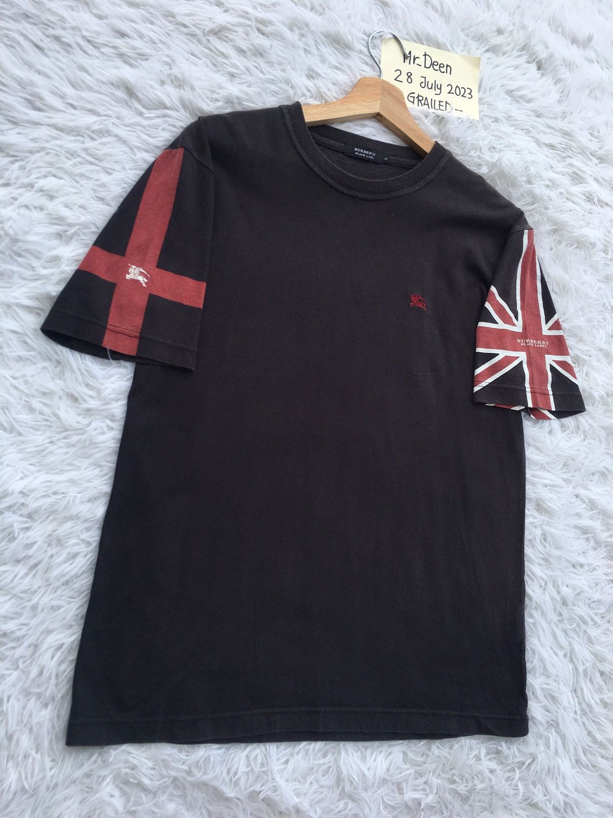 Burberry Rare Vintage Burberry Logo Tshirt Size US M / EU 48-50 / 2 - 2 Thumbnail