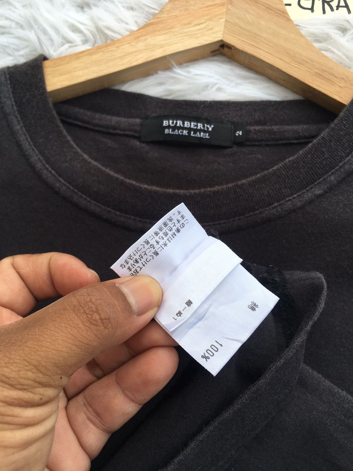 Burberry Rare Vintage Burberry Logo Tshirt Size US M / EU 48-50 / 2 - 12 Thumbnail