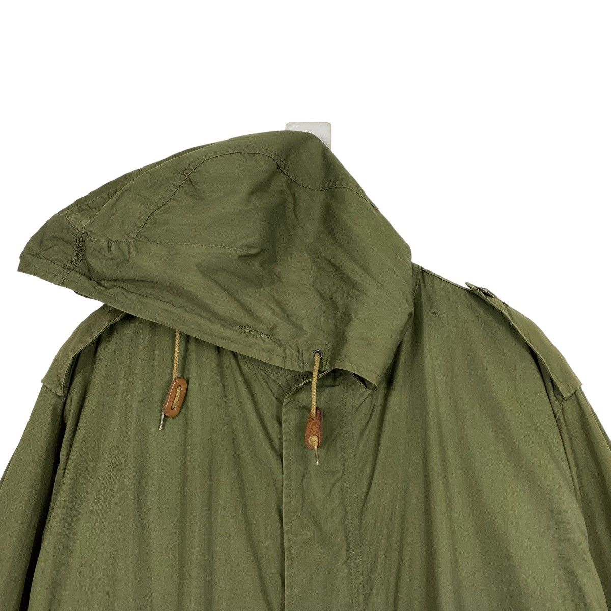 Vintage Vintage Army Light Jacket Hoodies Size L Size US M / EU 48-50 / 2 - 4 Thumbnail