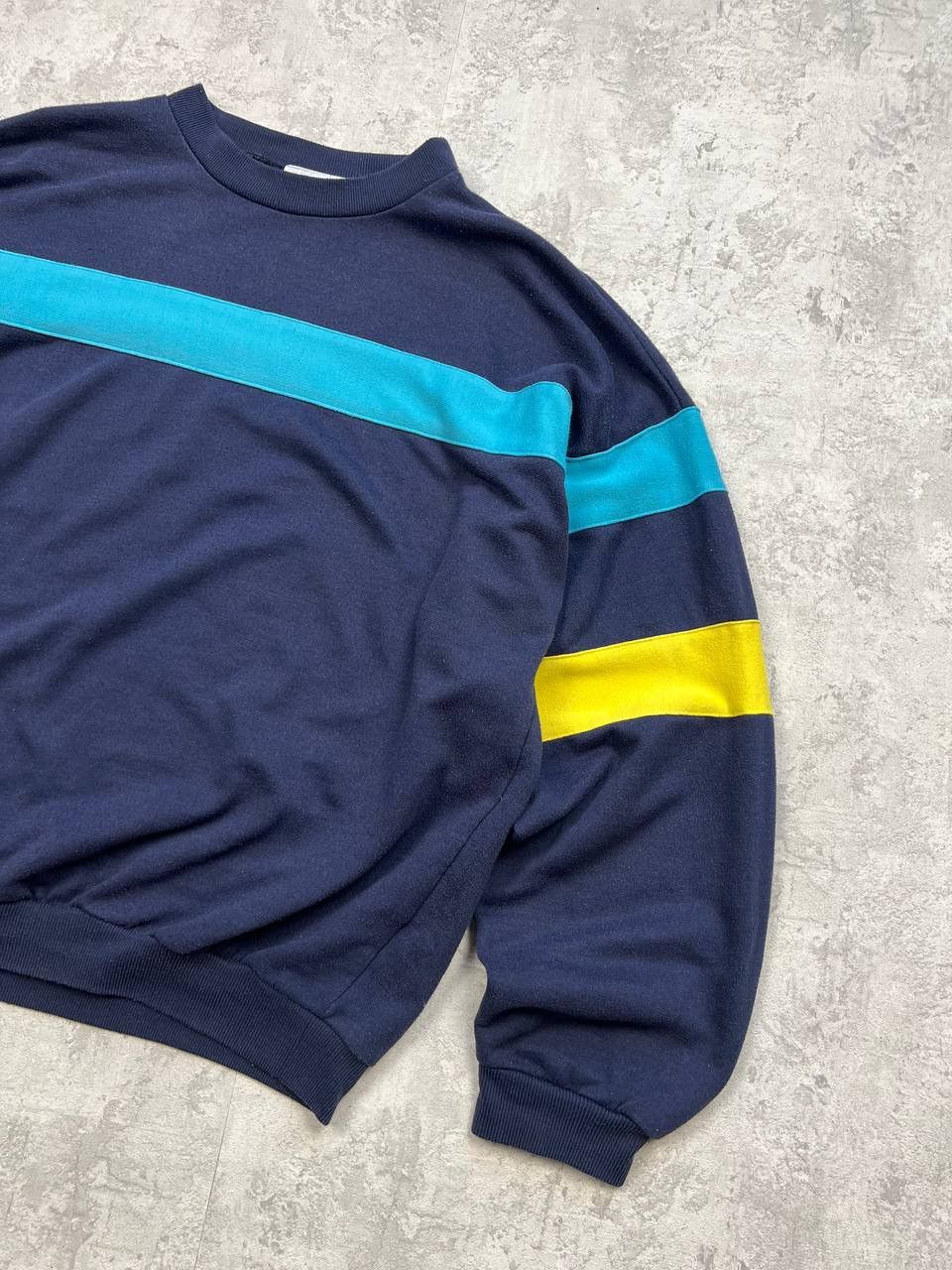 Adidas Vintage Adidas Sweatshirt Size US XL / EU 56 / 4 - 3 Thumbnail