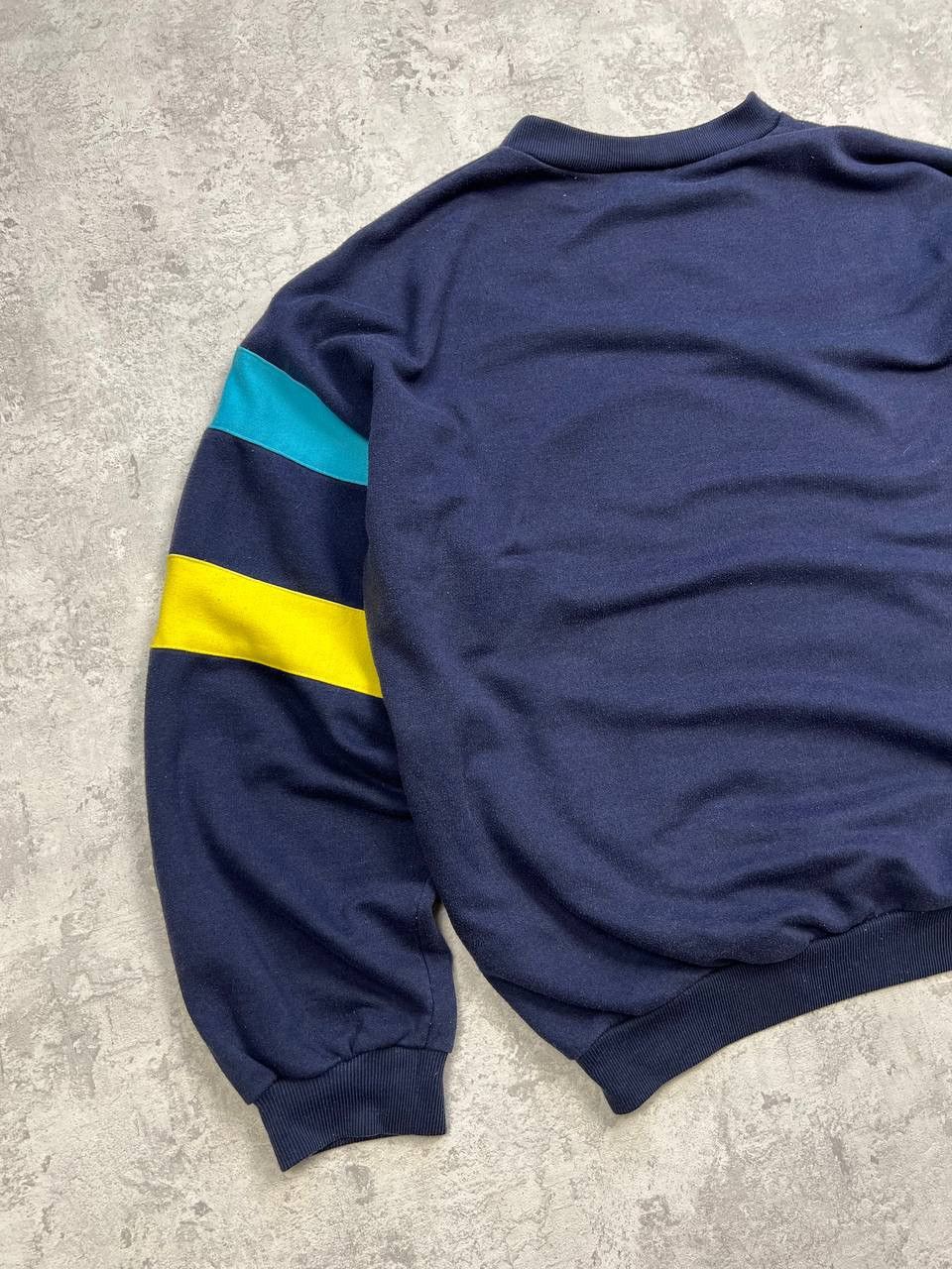 Adidas Vintage Adidas Sweatshirt Size US XL / EU 56 / 4 - 7 Thumbnail