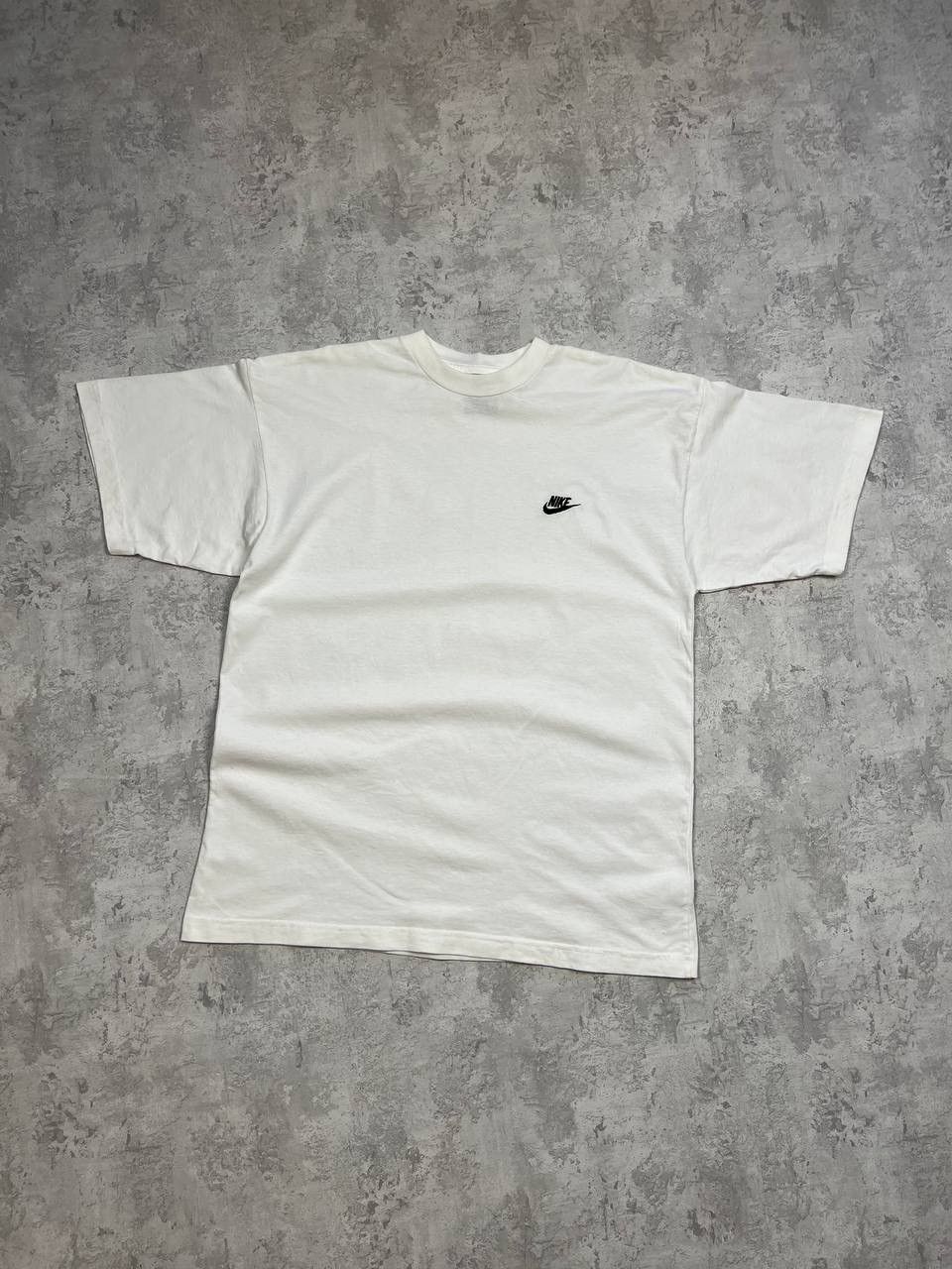 Nike Vintage 90’s Nike White T-shirt Size US XL / EU 56 / 4 - 1 Thumbnail