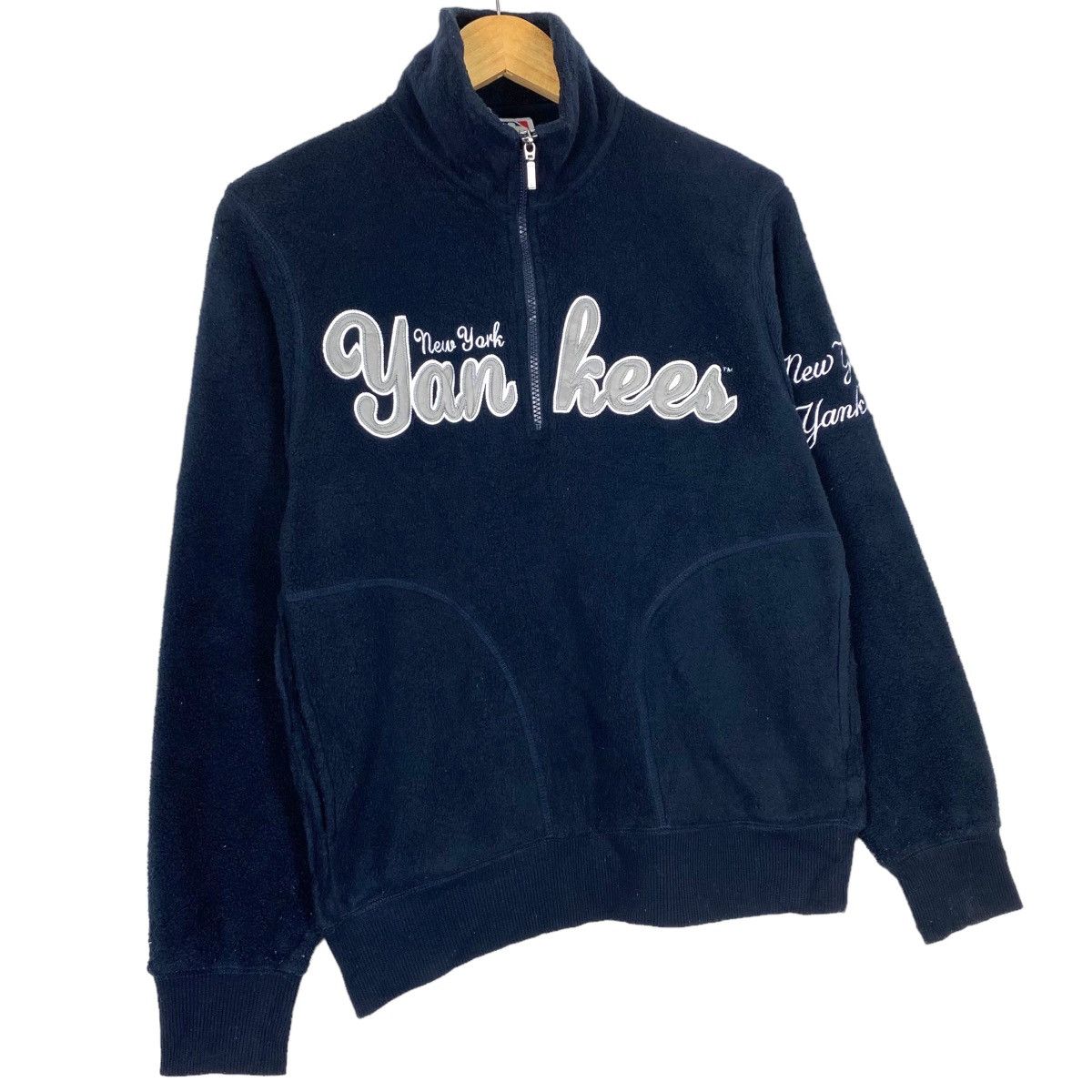 MLB × New York Yankees MLB New York Yankees Halfzip Fleece Size US S / EU 44-46 / 1 - 3 Thumbnail