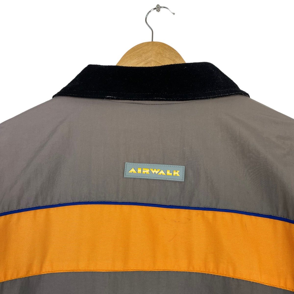 Airwalk Vintage Airwalk Skaterboards Zipper Jacket Size XL Size US XL / EU 56 / 4 - 13 Thumbnail