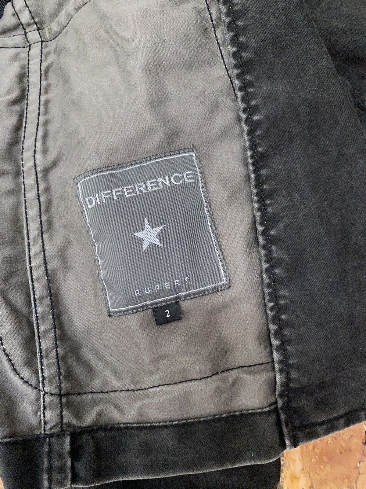 Japanese Brand EDGE Rupert Wax wash faded Multipocket jacket Size US S / EU 44-46 / 1 - 10 Thumbnail