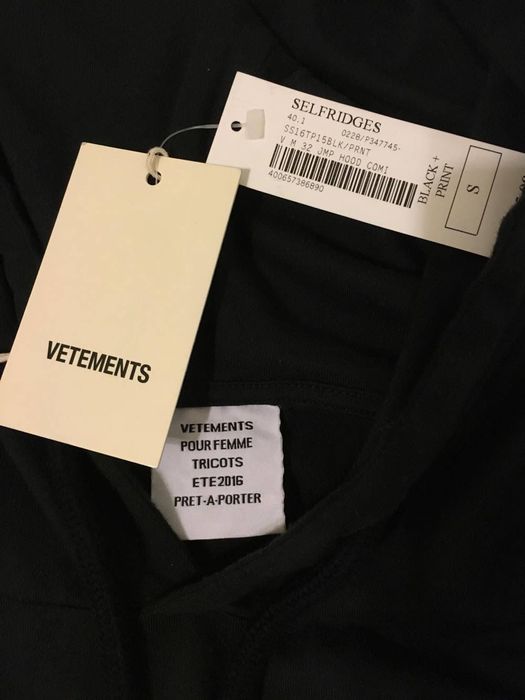 Vetements titanic coming soon hoodie Size US S / EU 44-46 / 1 - 2 Preview