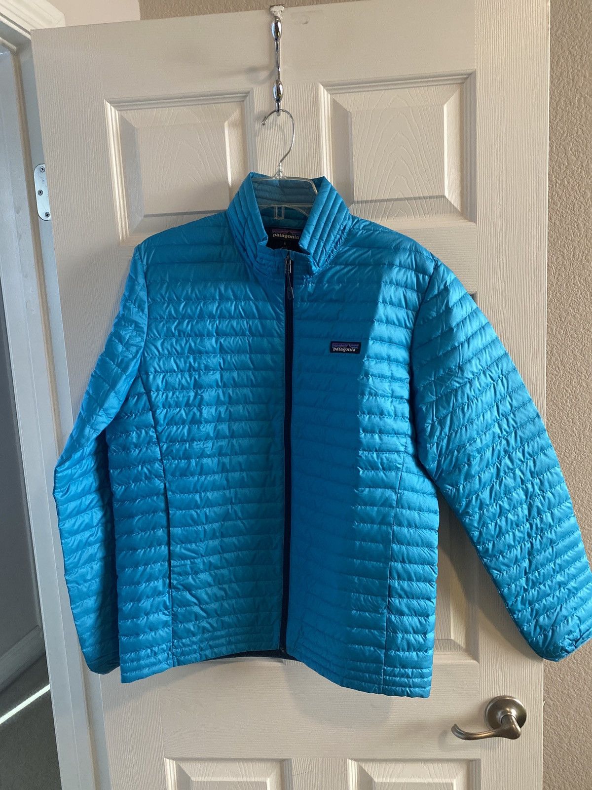 Patagonia Patagonia light down sweater! Extremely rare! Grecian blue Size US M / EU 48-50 / 2 - 6 Thumbnail