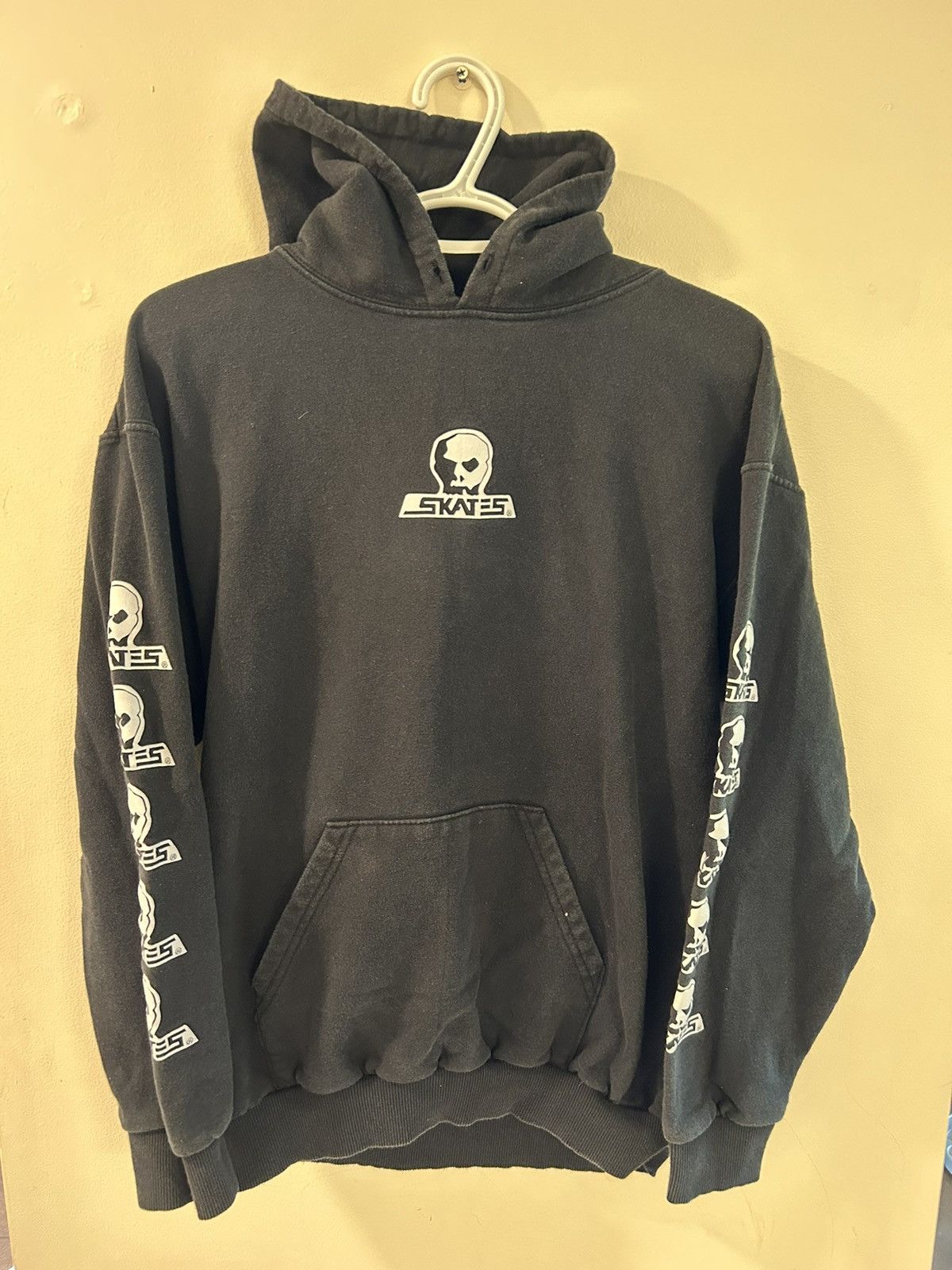 Skulls Crazy Vintage Skull Skates Classic Logo Hoodie Black White Grailed