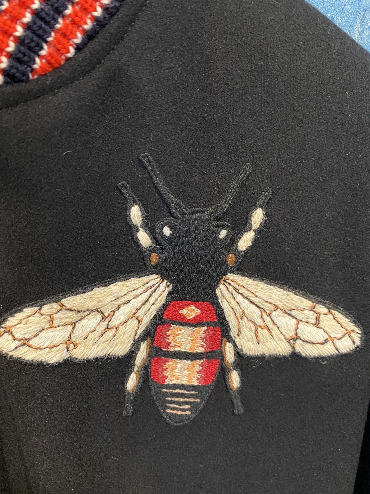 Gucci Gucci embroidered bee black wool bomber jacket Size US M / EU 48-50 / 2 - 5 Thumbnail