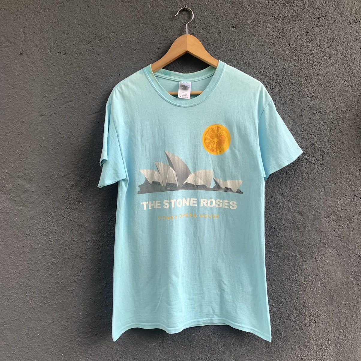 Band Tees Thrashed Y2K The Stone Roses Sydney Opera House Band Tee Size US M / EU 48-50 / 2 - 1 Thumbnail