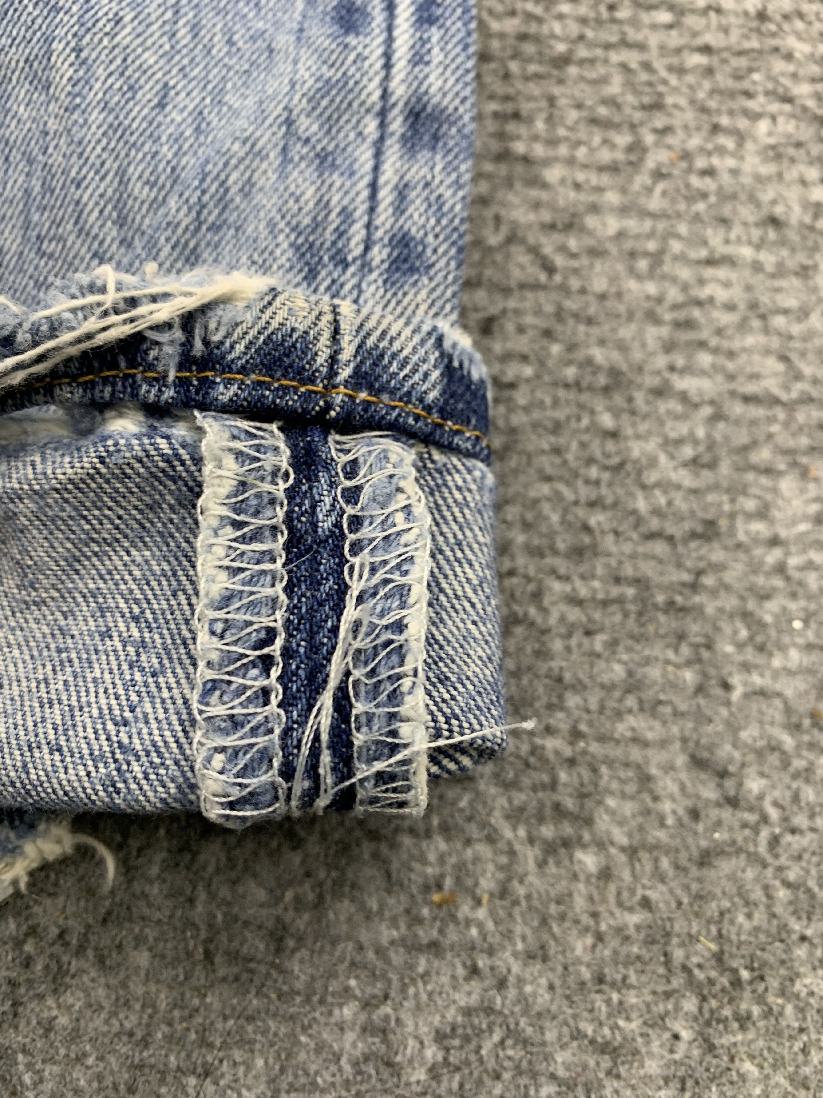 Levi's Vintage Levis 501 Faded Blue Jeans DP1832 Size US 30 / EU 46 - 10 Thumbnail