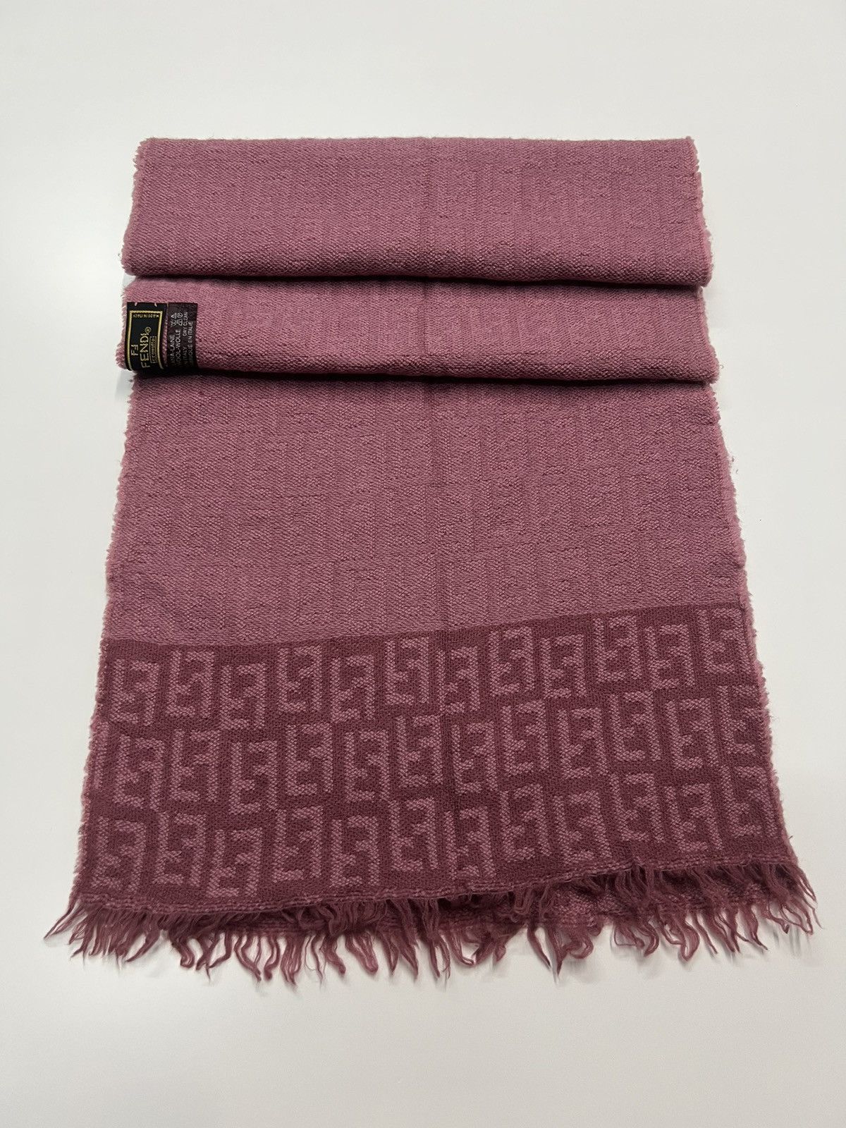 Fendi 🔥AUTHENTIC FENDI CRAVATTE SCARVES MADE IN ITALY Size ONE SIZE - 8 Thumbnail
