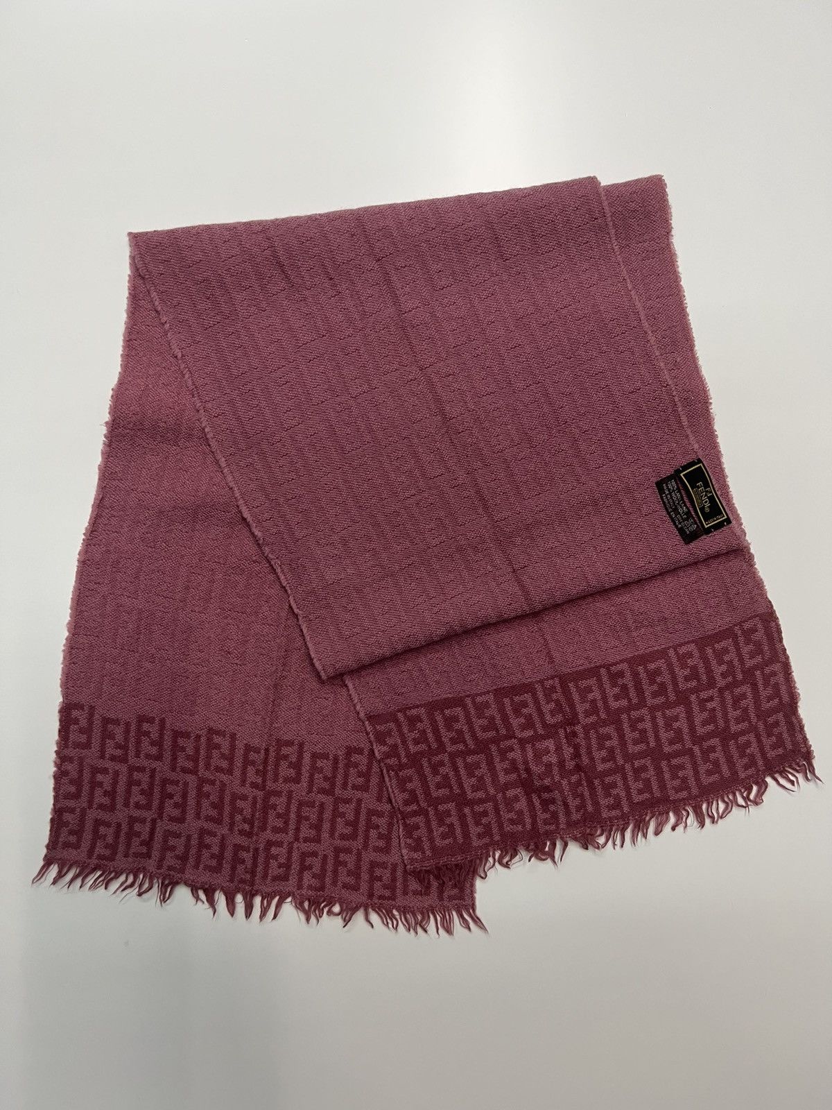 Fendi 🔥AUTHENTIC FENDI CRAVATTE SCARVES MADE IN ITALY Size ONE SIZE - 7 Thumbnail