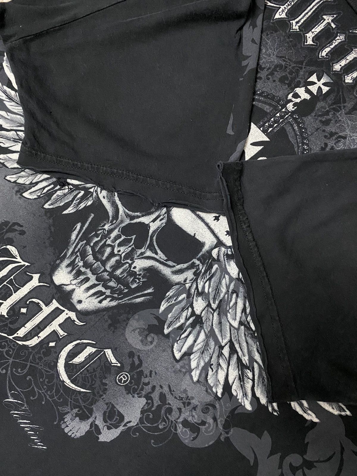 20471120 × Affliction Ultimate UFC Art King Skeleton Wings With Crown Distressed Size US XL / EU 56 / 4 - 7 Thumbnail