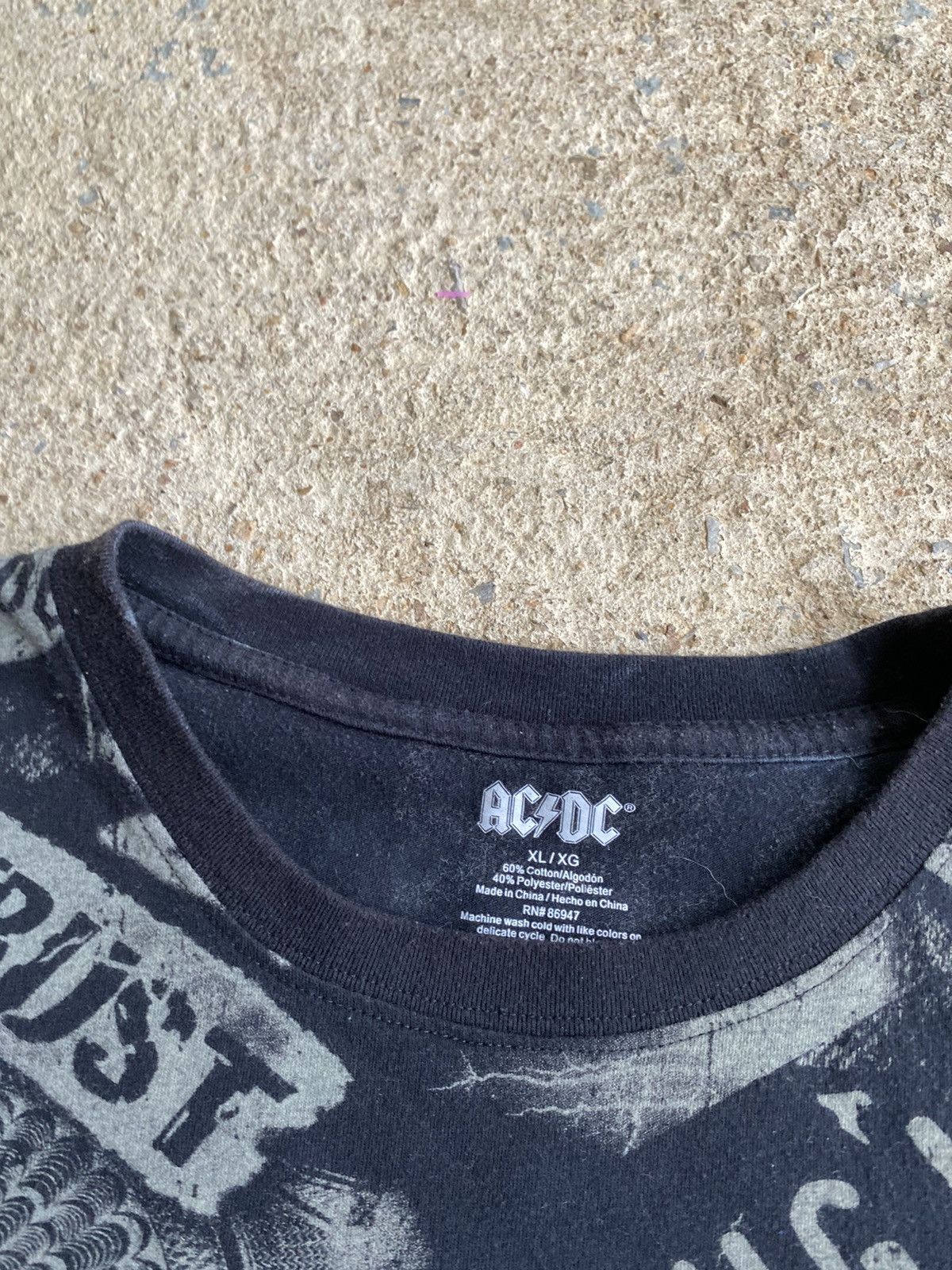 AC/DC × Band Tees × Vintage Vintage Y2K AC/DC Allover Print Band T-shirt Size US XL / EU 56 / 4 - 3 Thumbnail