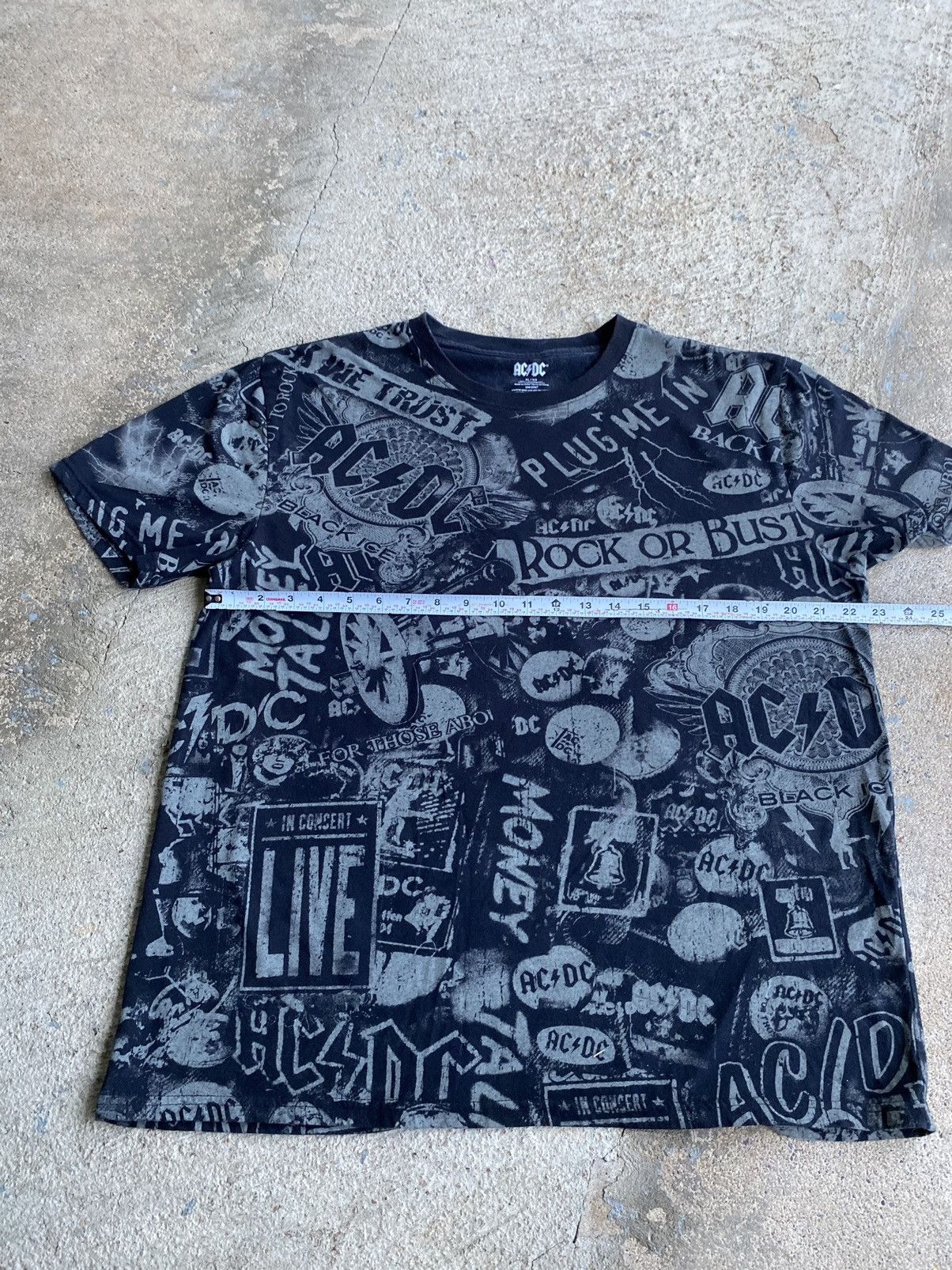 AC/DC × Band Tees × Vintage Vintage Y2K AC/DC Allover Print Band T-shirt Size US XL / EU 56 / 4 - 6 Thumbnail