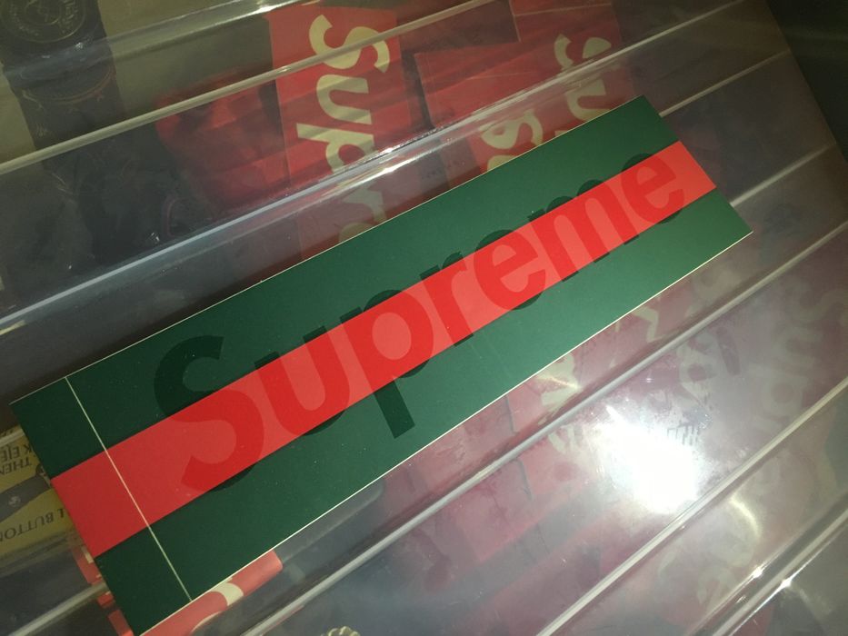 Supreme gucci outlet sticker