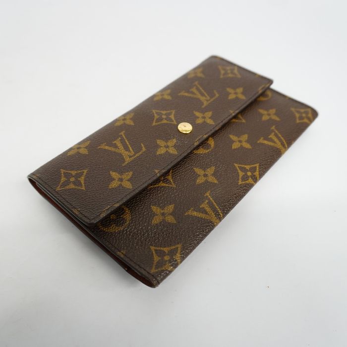 Auth LOUIS VUITTON Monogram International M61215 Tri-fold Long