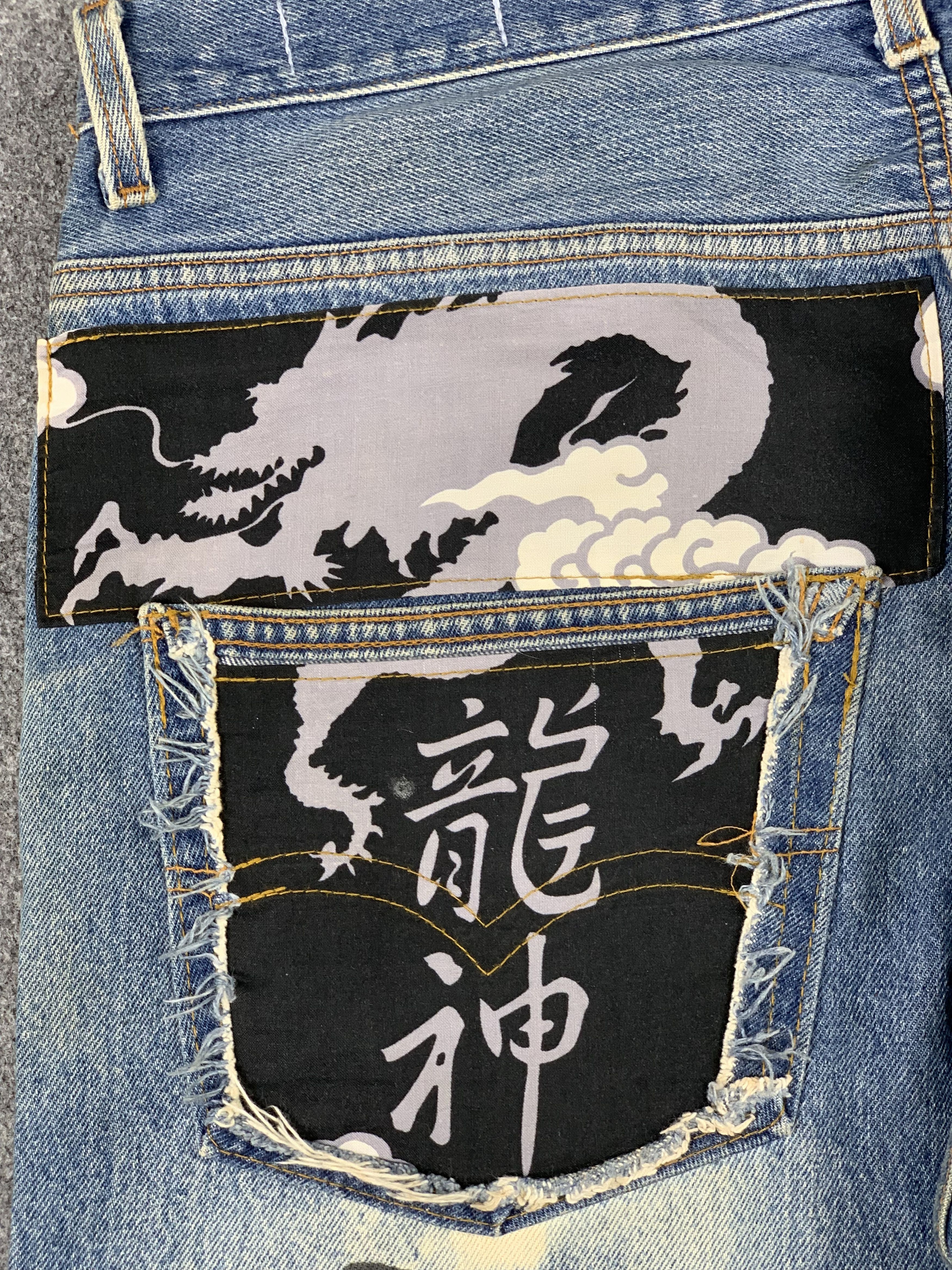 Levi's Steal!! Vintage Levis 501 DISTRESSED Jeans DP1935 Size US 36 / EU 52 - 21 Thumbnail