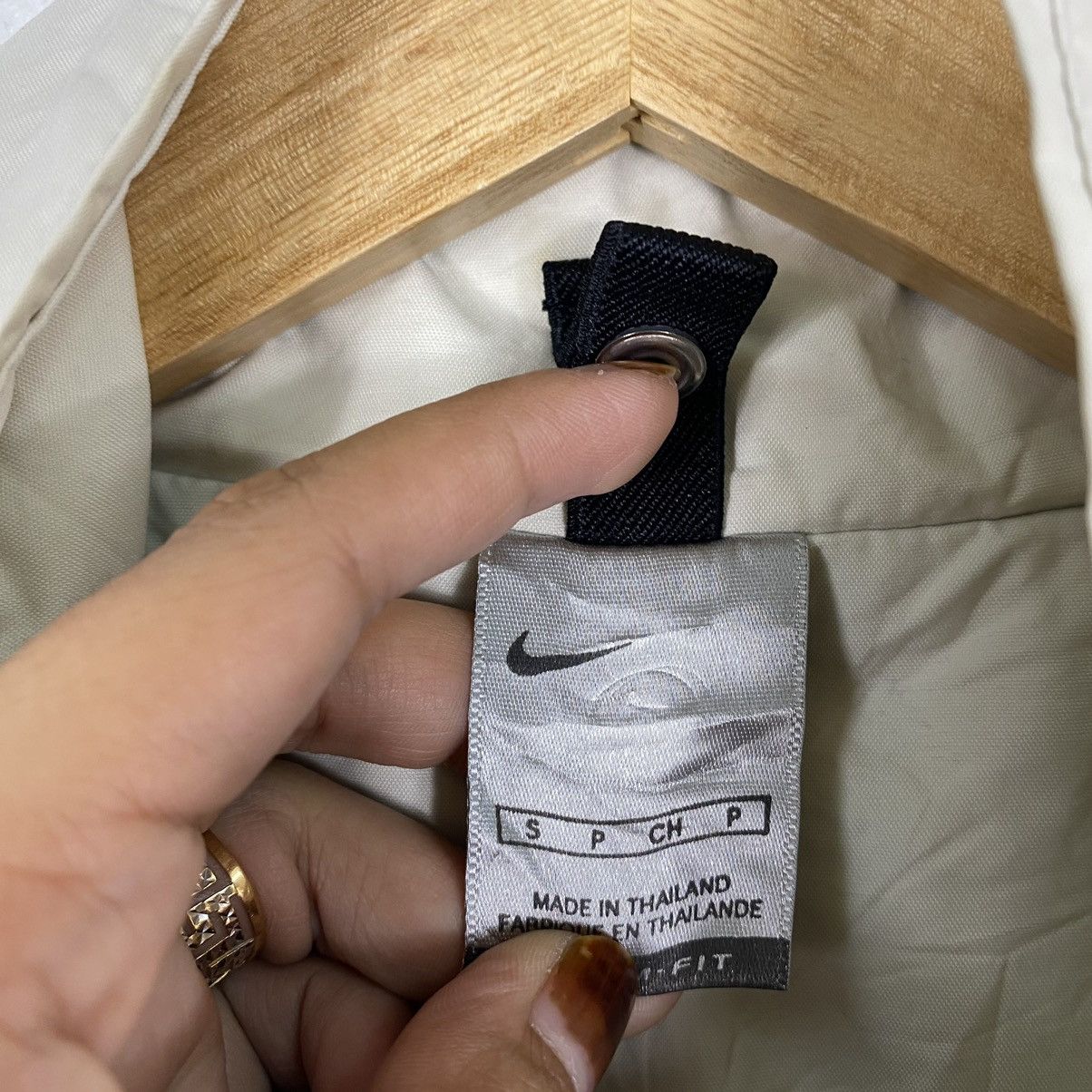 Nike 90s Nike Small Logo Jacket Size S / US 4 / IT 40 - 10 Thumbnail