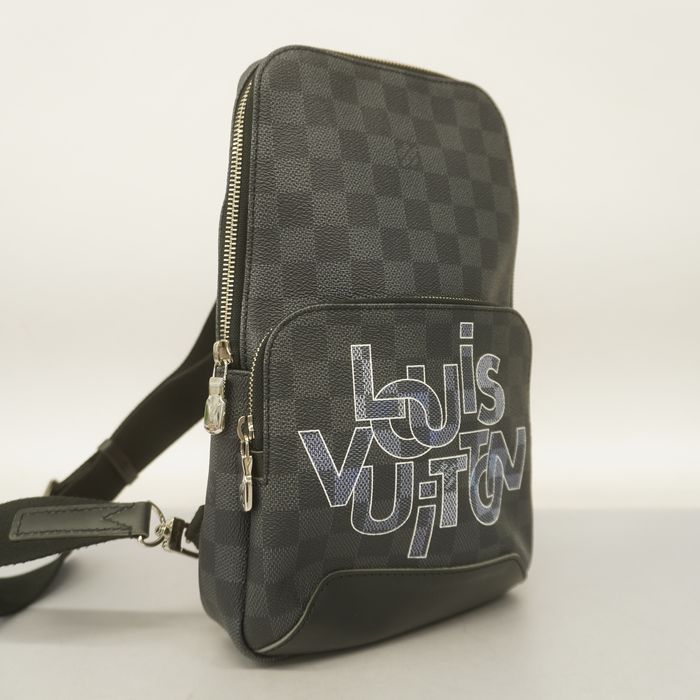 Auth Louis Vuitton Damier Graphite Avenue Sling Bag N40274 Men's
