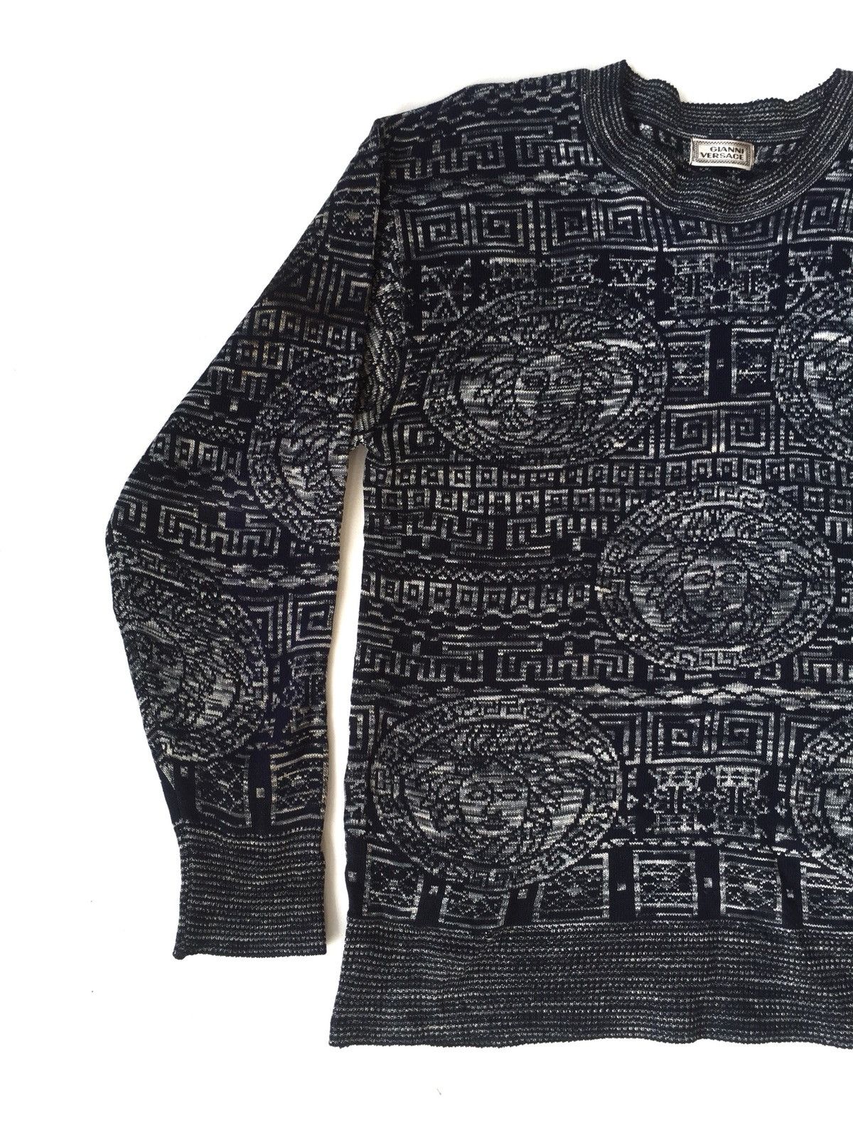 Versace × Versace Jeans Couture [ LAST DROP ! ] Gianni Versace Iconic Medusa Head Overprinted Navy Jumper Size US M / EU 48-50 / 2 - 4 Thumbnail