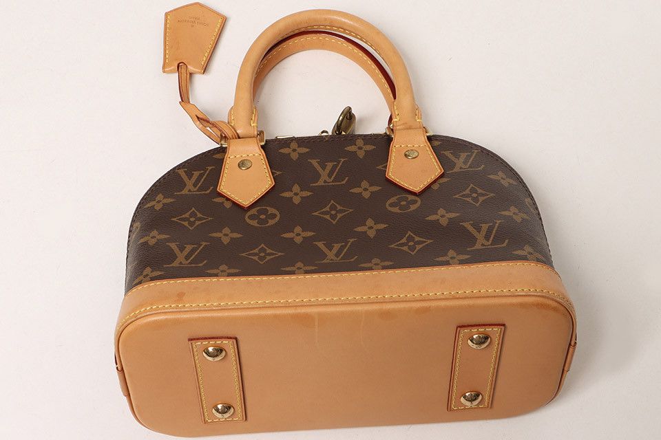 Louis Vuitton Monogram Alma BB 2way Bag