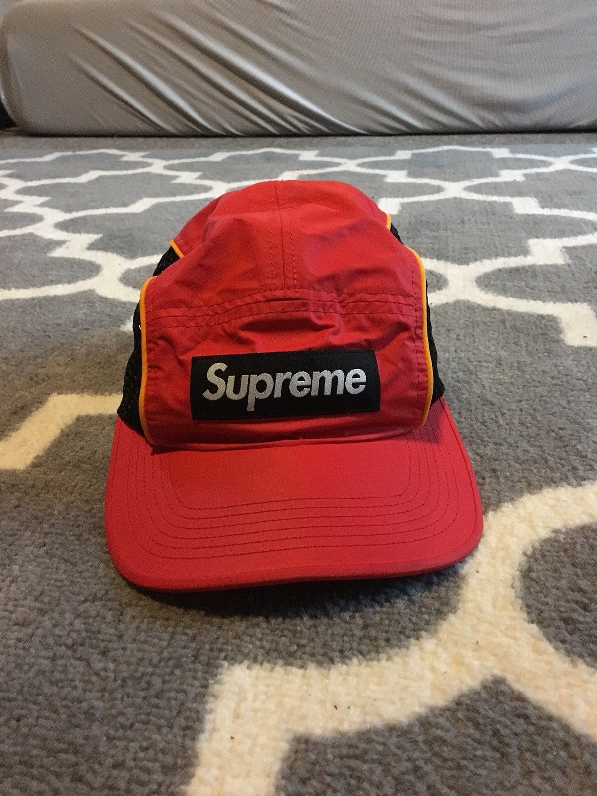 Supreme race hotsell camp cap