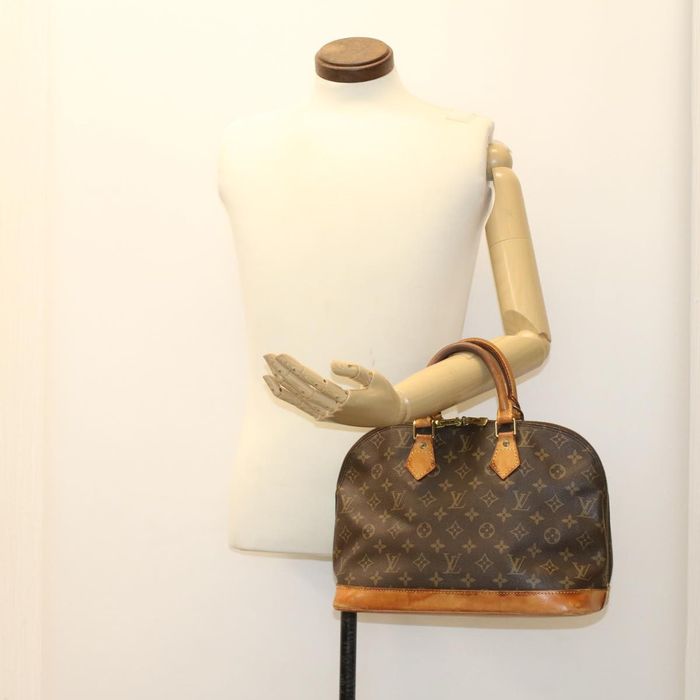 Louis-Vuitton-Monogram-Alma-Hand-Bag-M51130