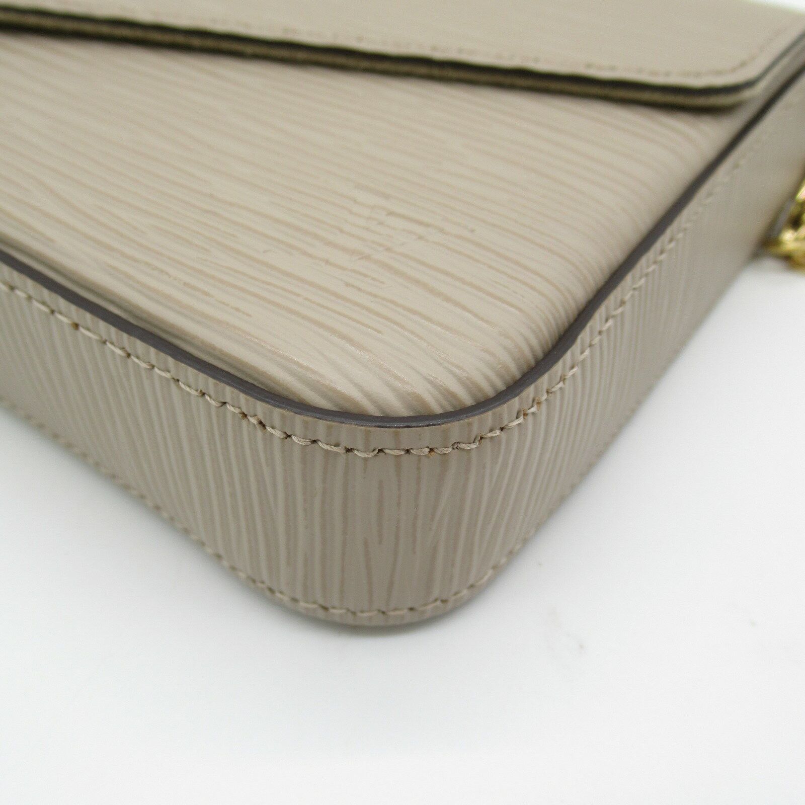 Louis Vuitton Pochette Felicie Epi Leather Shoulder Bag Creme
