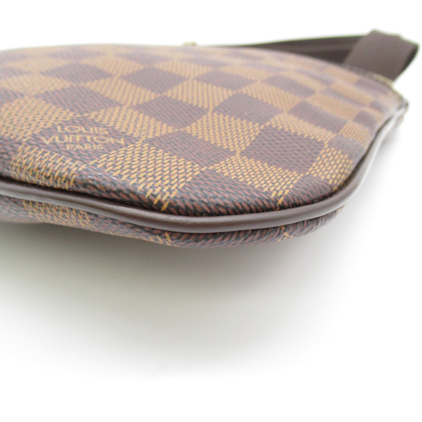 Louis Vuitton Pochette Bosphore Shoulder Bag Canvas Damier