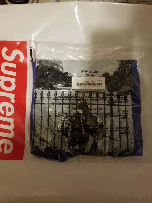 Supreme Supreme Undercover Public Enemy White House Tee - Royal