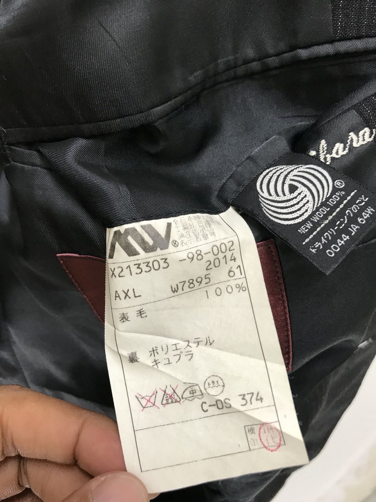 Yohji Yamamoto Vtg Yohji Yamamoto AAR Durban Pinstriped Wool Blazer 6🟩1 Size US M / EU 48-50 / 2 - 8 Thumbnail