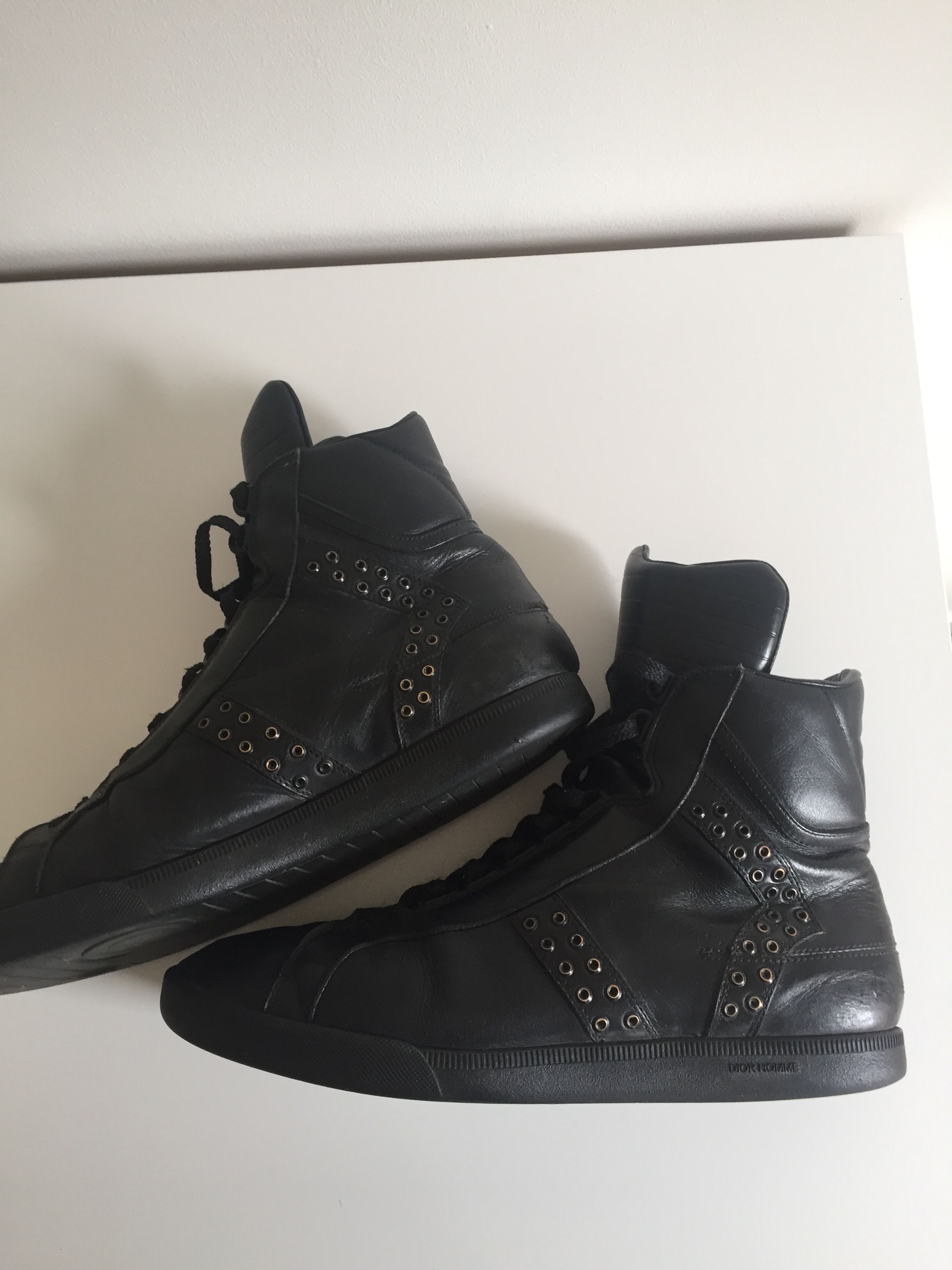 Dior SS04 DIOR HOMME 'Strip' B03 Black Leather Stud Hi-Top