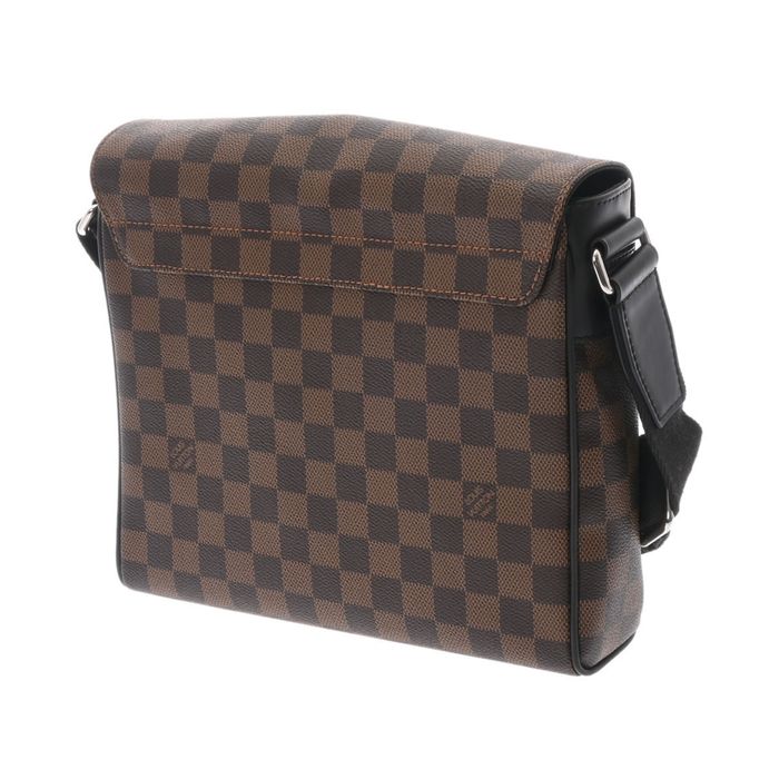 Louis Vuitton Men's District PM NM Shoulder Bag