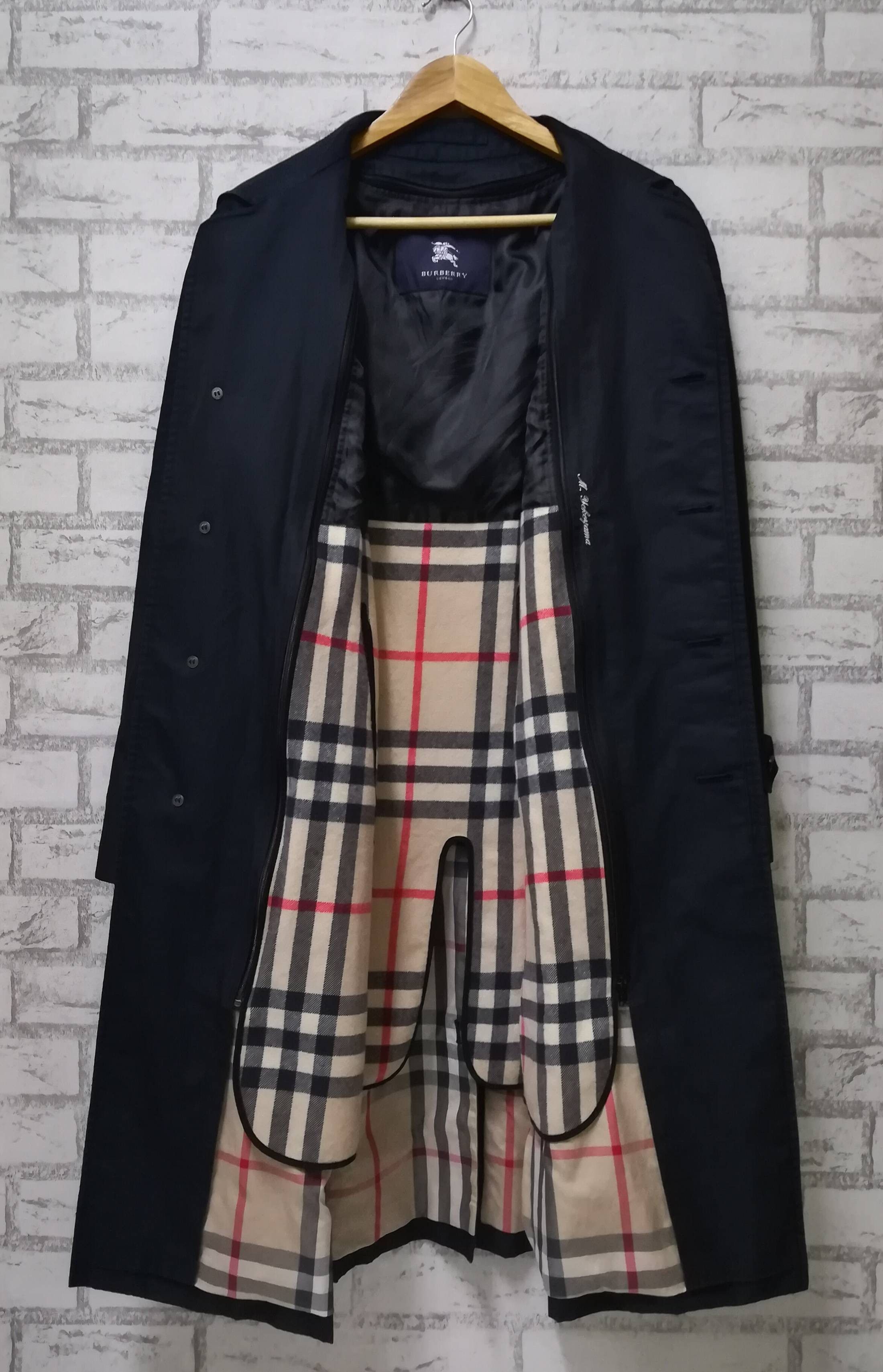 image of Burberry London Trench Coat Nova Check Lining Tartan in Dark Blue, Men's (Size Large)