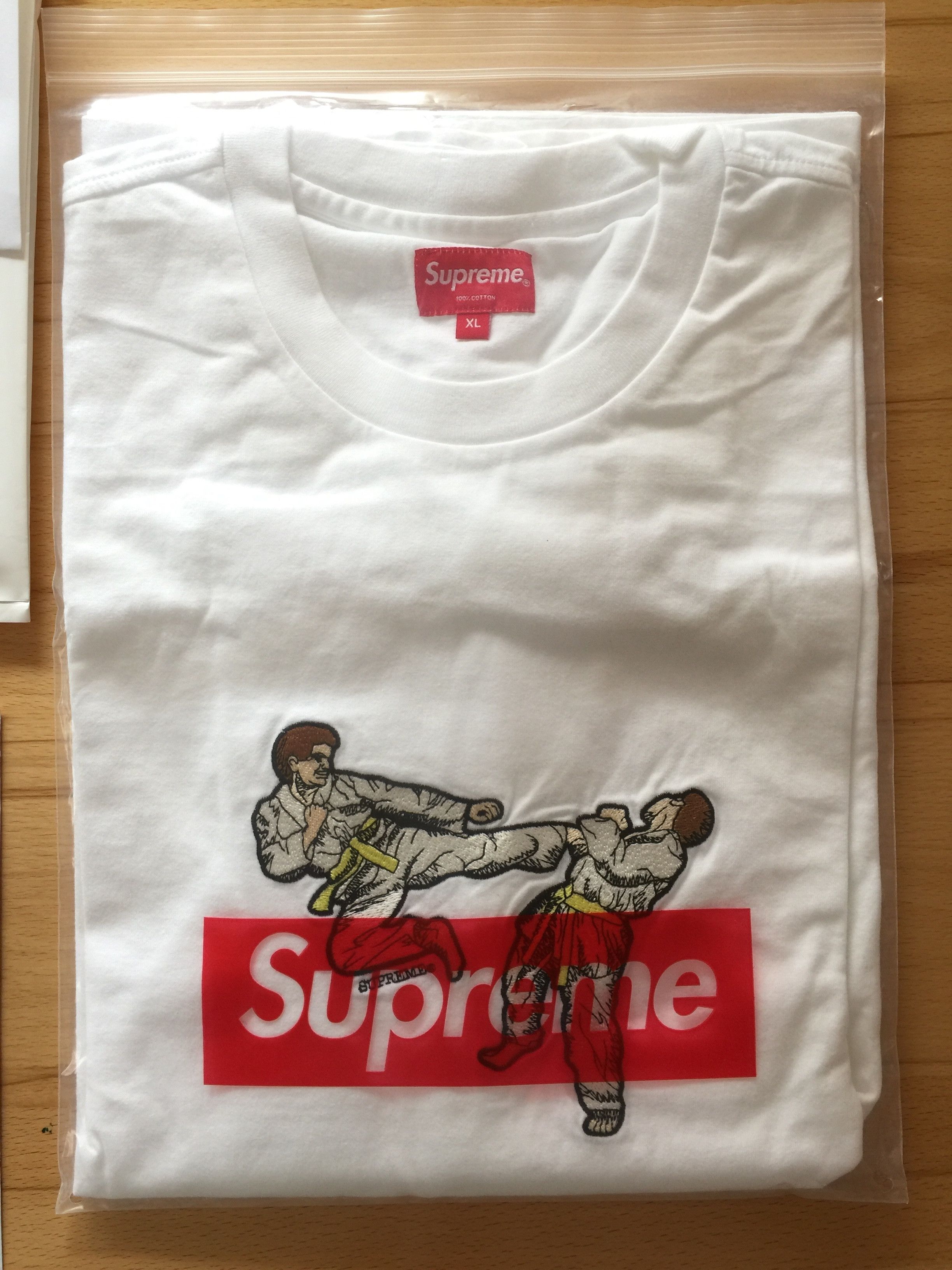 トップス supreme Karate Tee Supreme Karate Tee (SS18) - $98