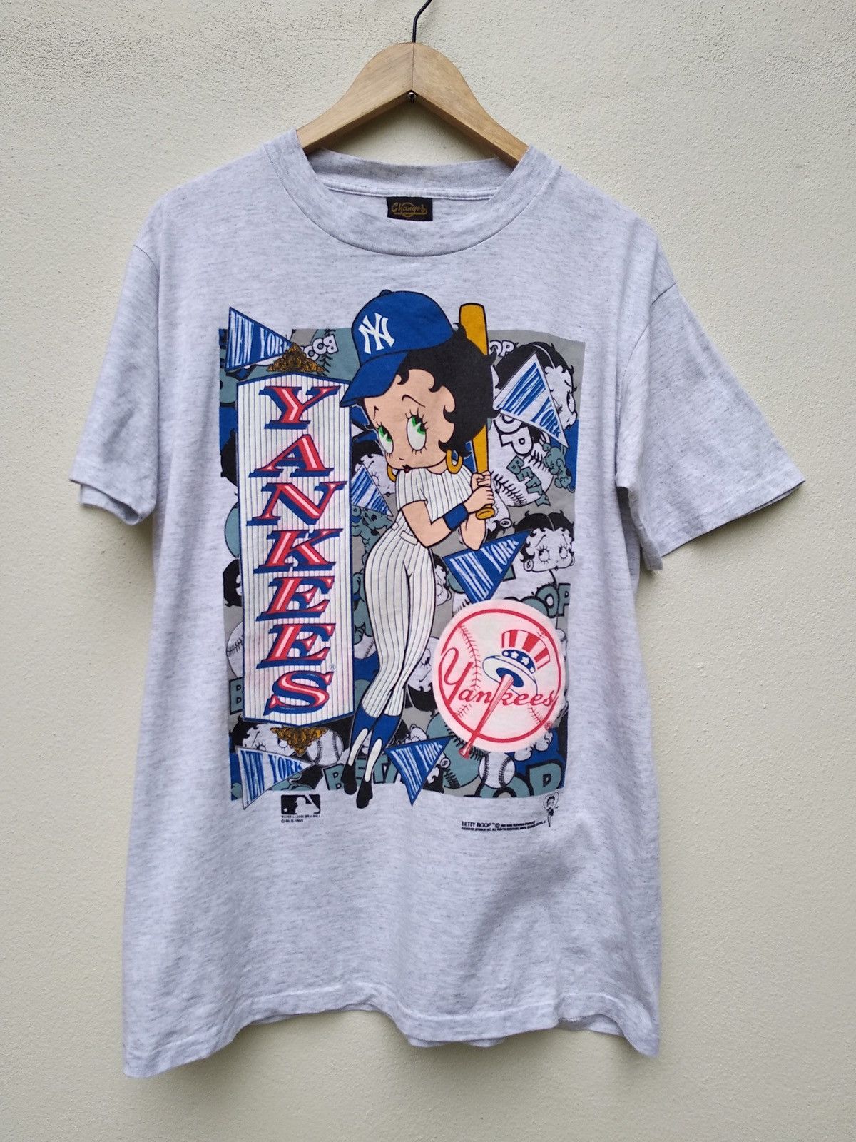 Yankees T-Shirt Unisex Vintage MLB New York Yankees Betty Boop