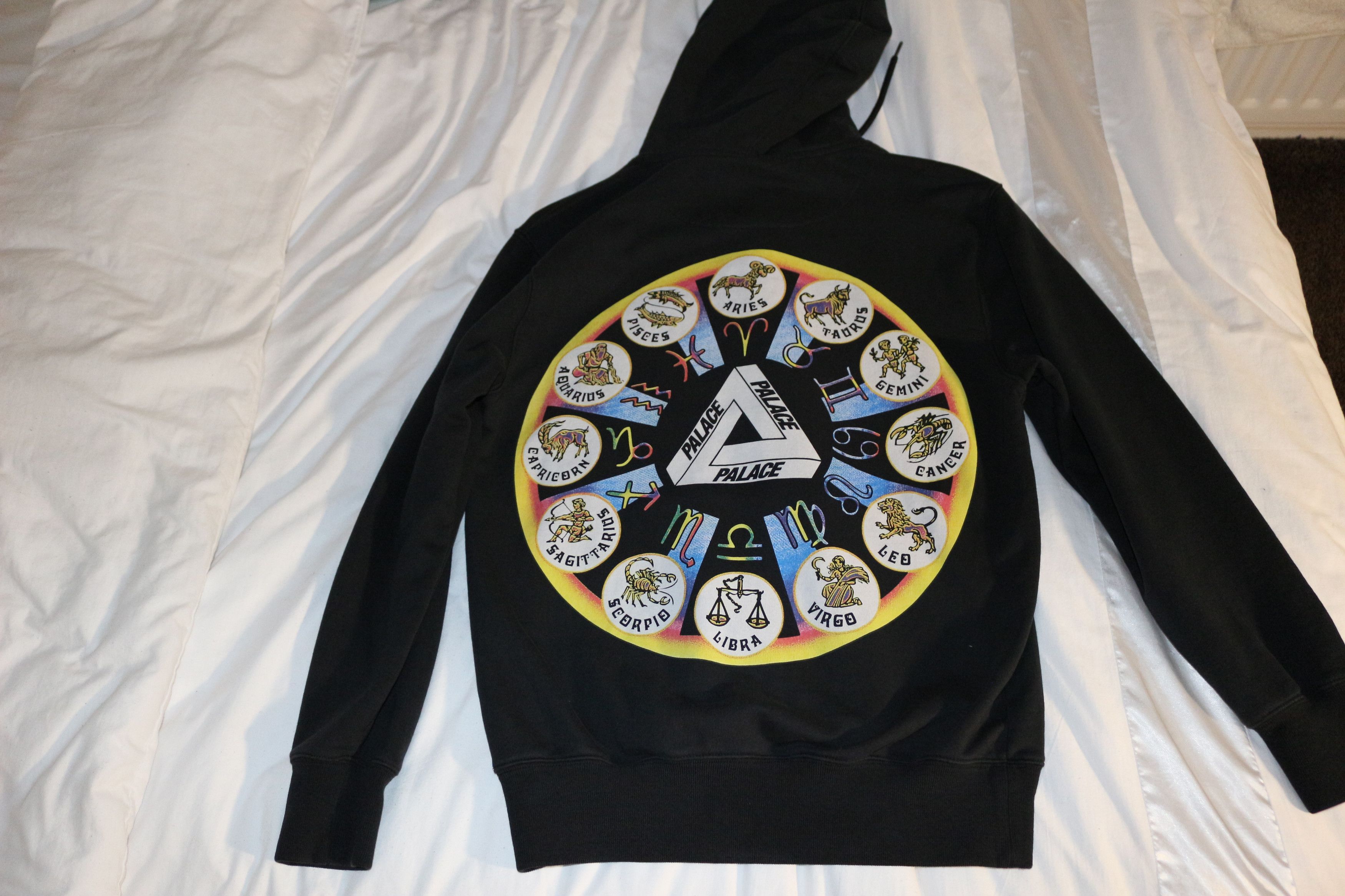 Palace zodigac hoodie online