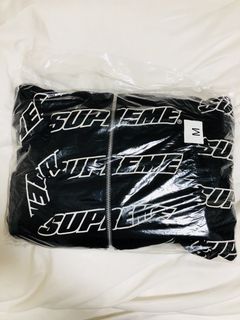 Supreme repeat zip on sale up hooded sweatshirt black