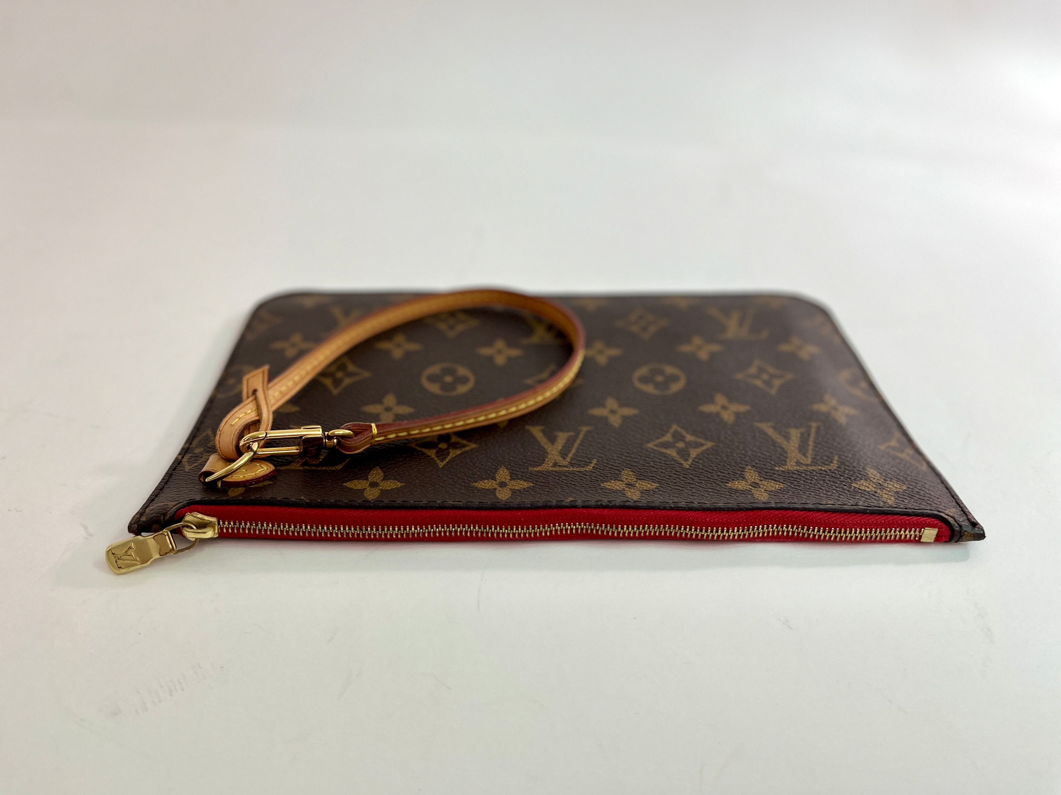 Louis Vuitton Monogram Neverfull GM Pouch Only Wristlet Bag