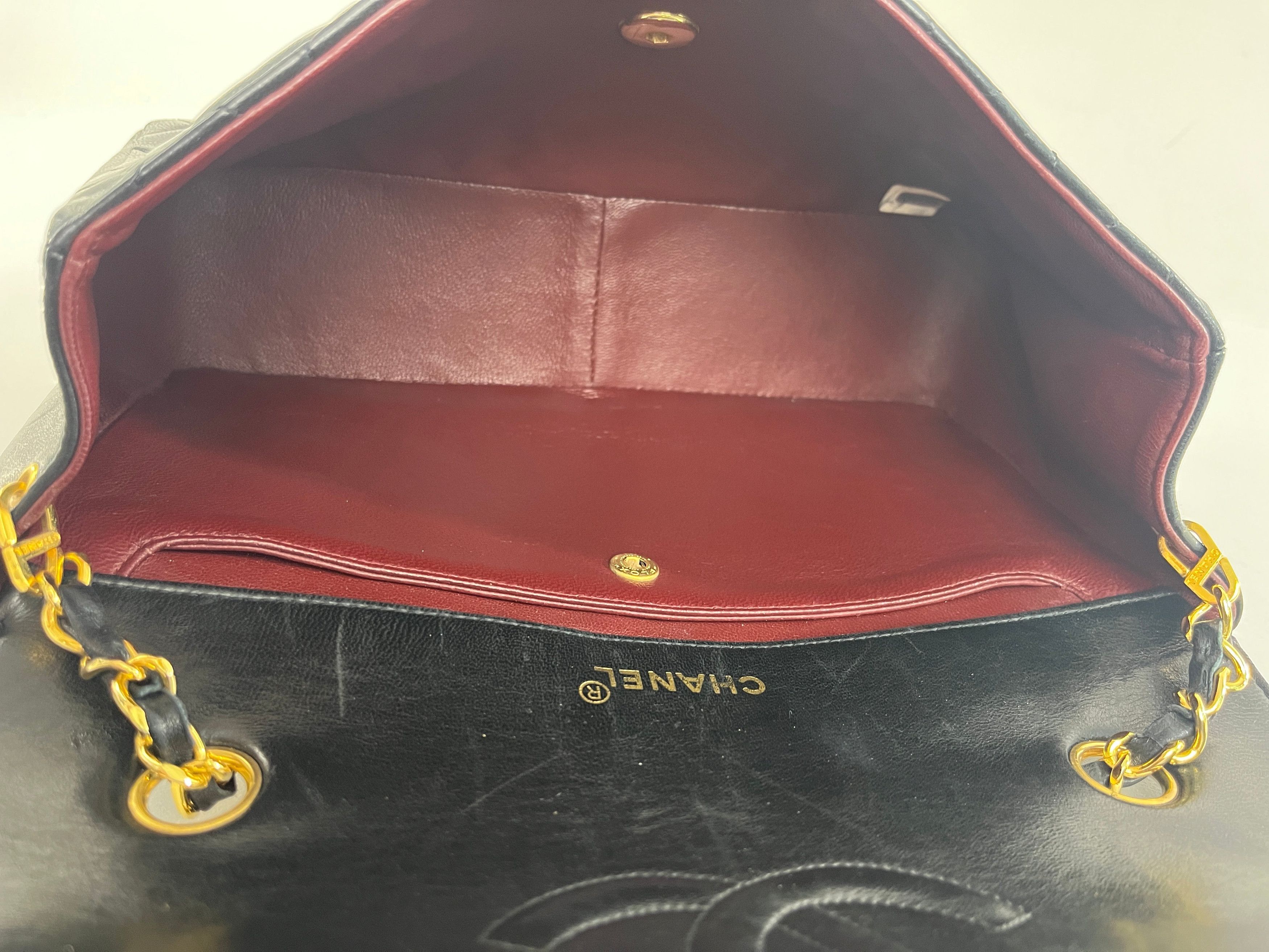 Chanel Quilted Lambskin Single Flap Medium Black Crossbody