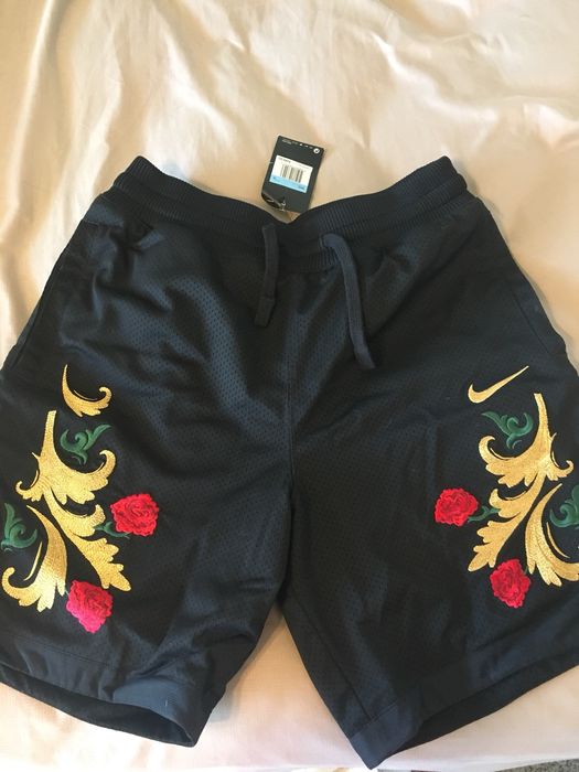 Nike Nike x Kith Lebron James Floral Shorts Black | Grailed